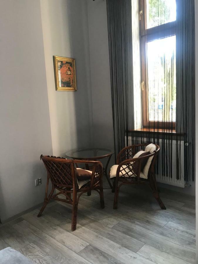 Stylowa Kamienica W Centrum Olštýn Exteriér fotografie