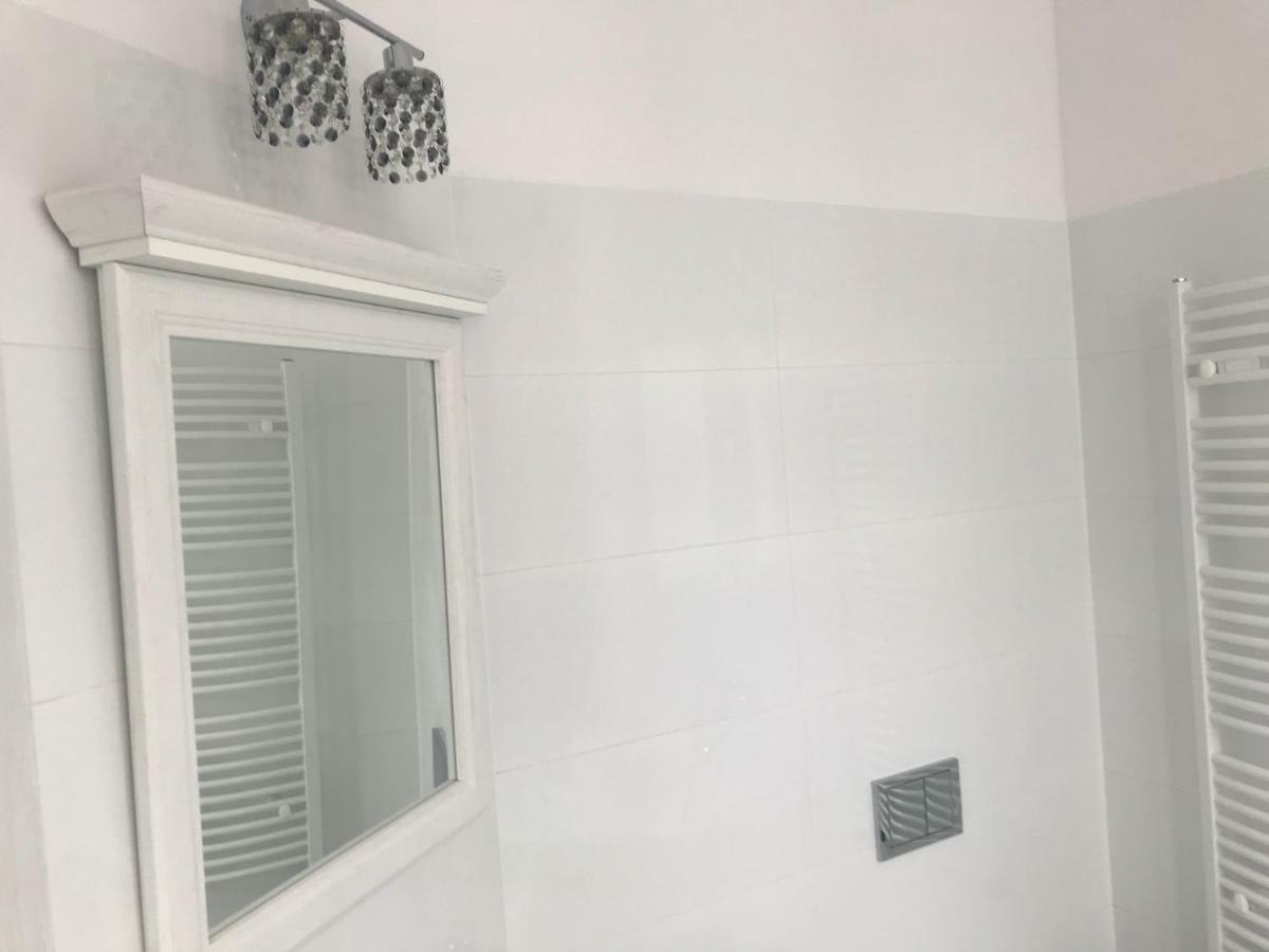 Stylowa Kamienica W Centrum Olštýn Exteriér fotografie